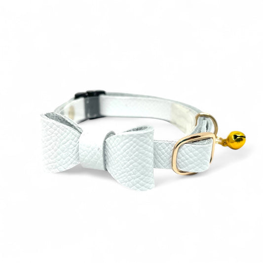 猫 首輪 革製 |ホワイト 白|リボン|セーフティバックル|名前入れ|BLUEGE