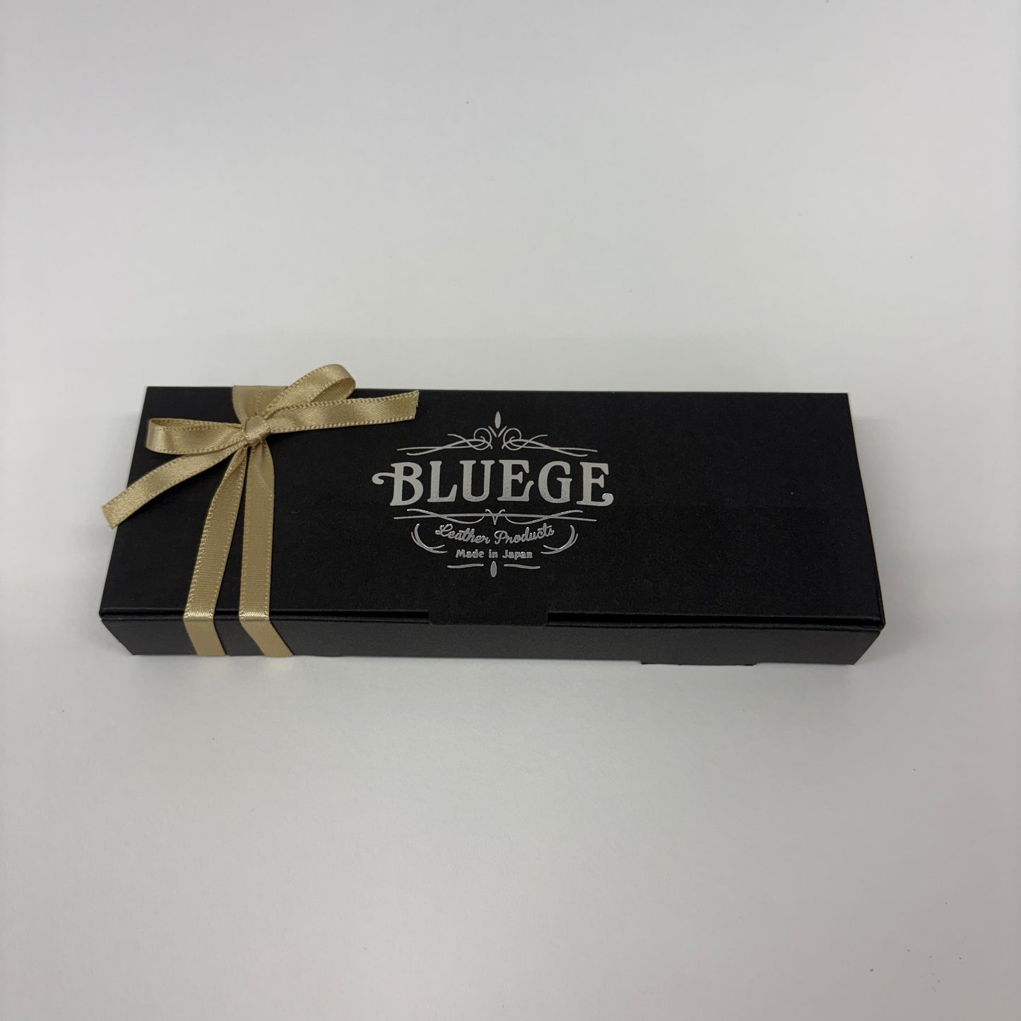 ギフトBOXラッピング例（リボンの色は変更になる場合があります）